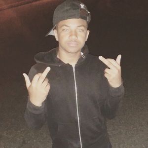 Meet your Posher, Shawn